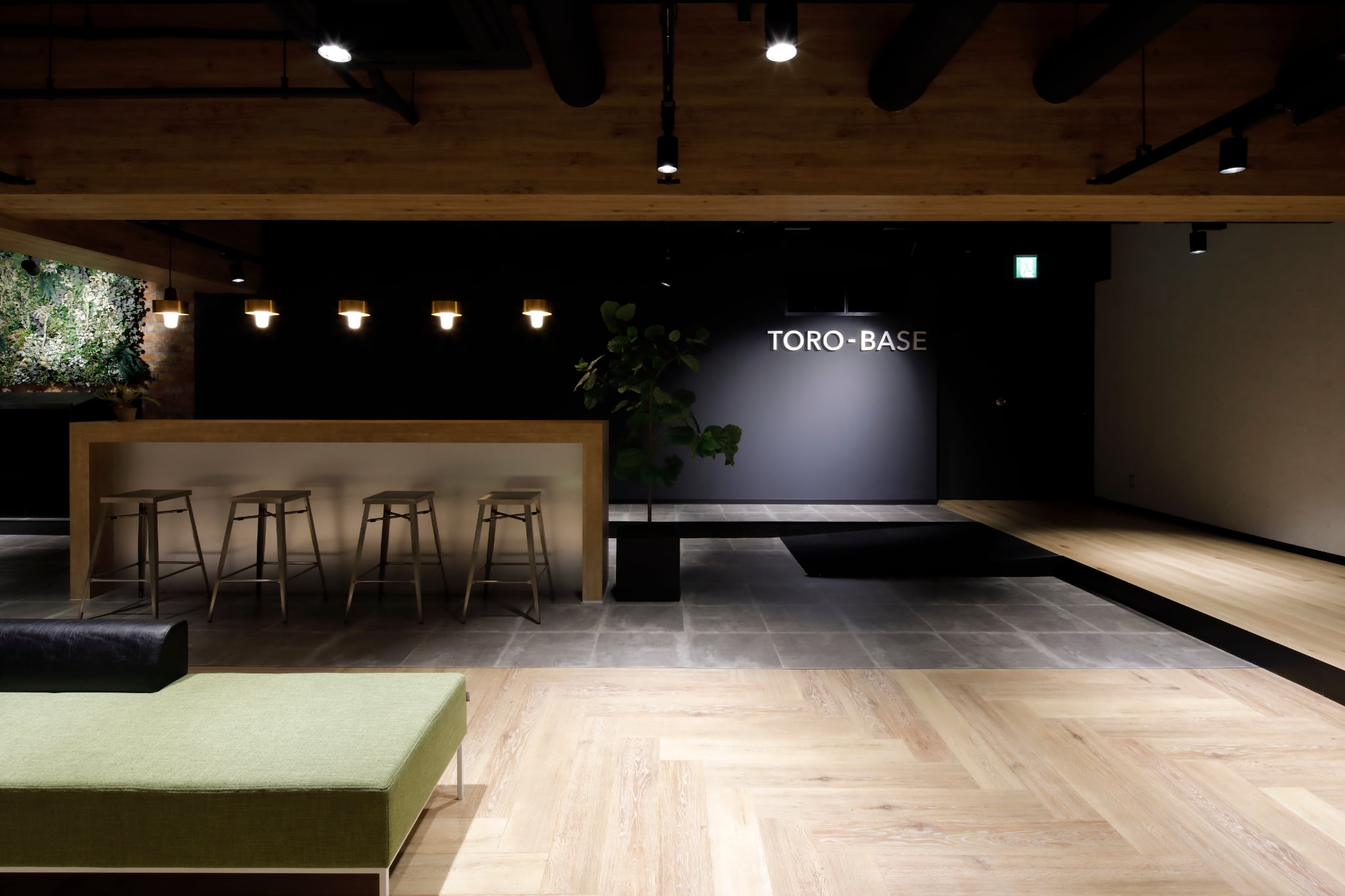 SBS静岡新聞社 家具納入